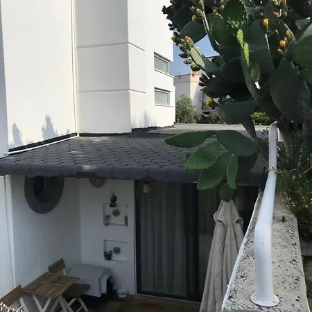 Apart, Yahsi Sahiline Yakin Ortakent'te Merkezi Konumda بودروم